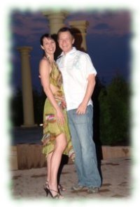 Małgorzata Błach w sukni wieczorowej z kolekcji sukien wizytowych Hanny Bieńkowskiej i Wojciech Błach