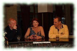 Maciej Trojanowski, Elwira Ryś-Ferens w sukni wieczorowej z kolekcji sukienek na galę Hanny Bieńkowskiej, Ryszard Szurkowski